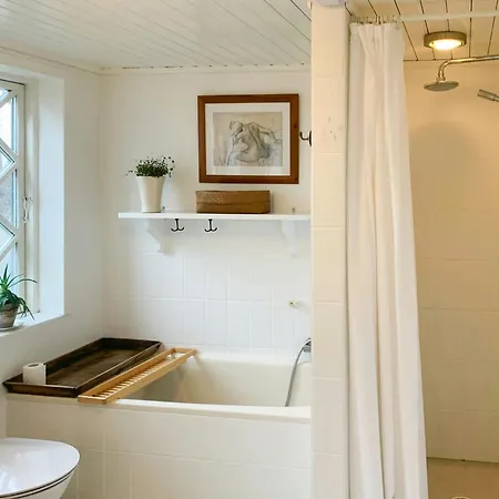 Historic Gamekeeper's House At Castle Σπίτι διακοπών