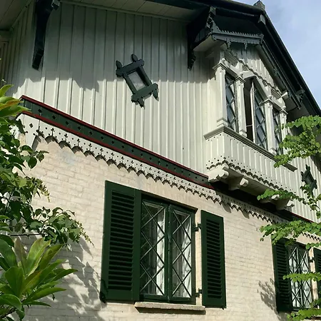 Historic Gamekeeper's House At Castle Σπίτι διακοπών