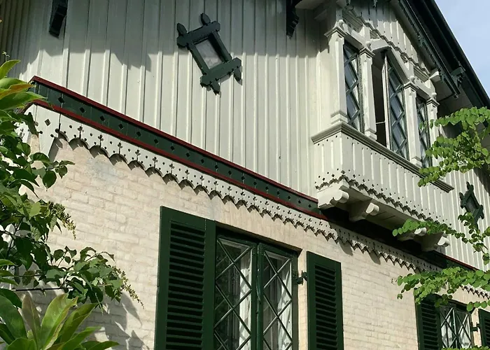 Historic Gamekeeper's House At Castle Σπίτι διακοπών